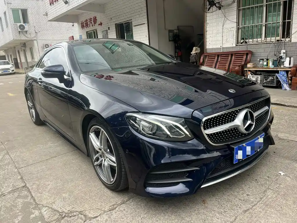 Mercedes-Benz E-Class (Import) — миниатюра 6