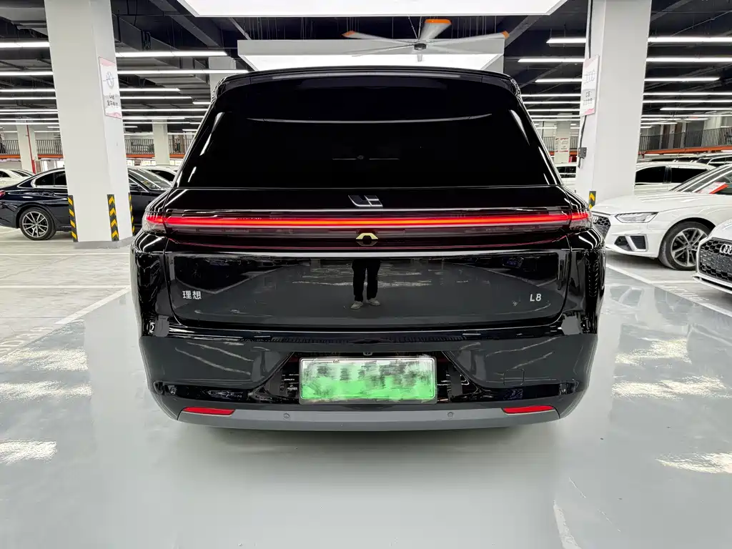 Li Auto Li L8 — миниатюра 17