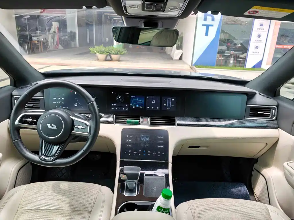 Li Auto Li ONE — миниатюра 8
