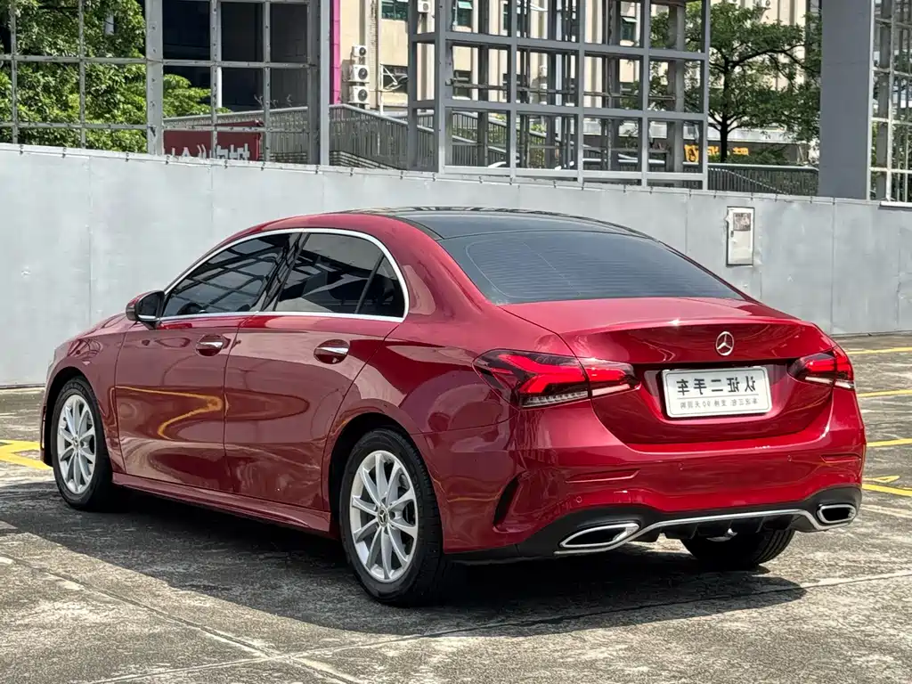 Mercedes-Benz A-Class — миниатюра 11