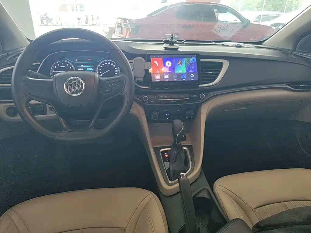 Buick Excelle — миниатюра 10