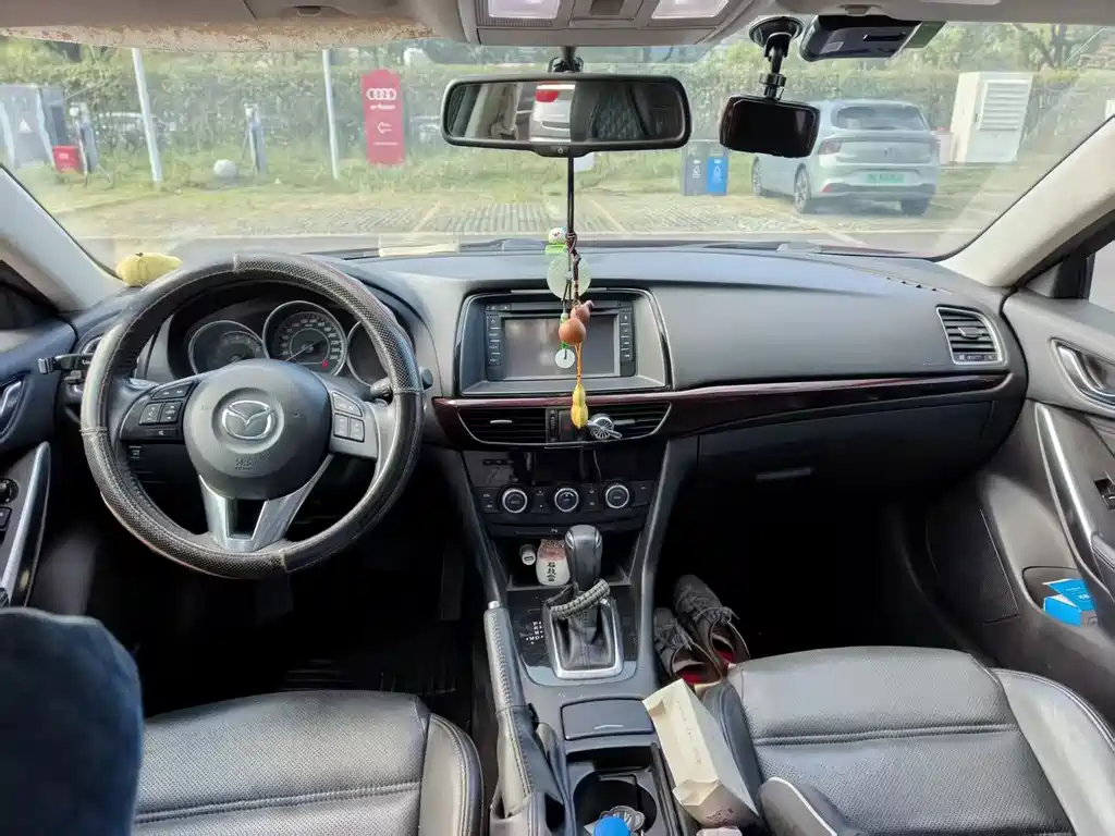 Mazda Atenza — миниатюра 5