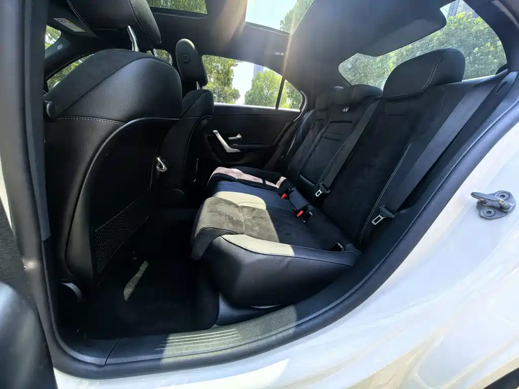 Mercedes-Benz A-Class — миниатюра 15