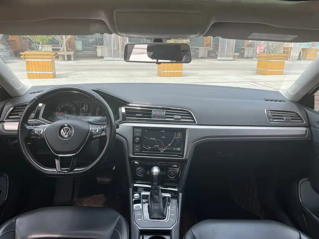 Volkswagen Lamando — миниатюра 5