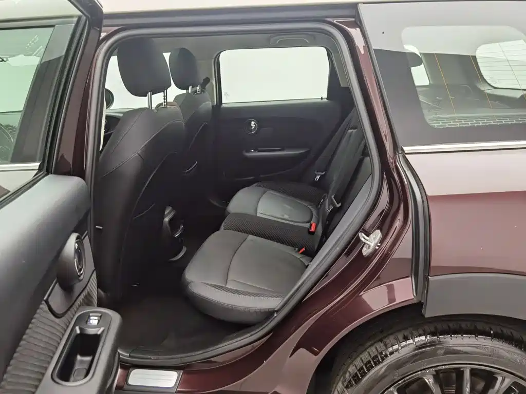 MINI Mini Clubman — миниатюра 15