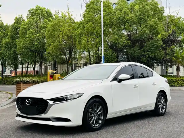 MAZDA  3 ANGKESAILA 2020