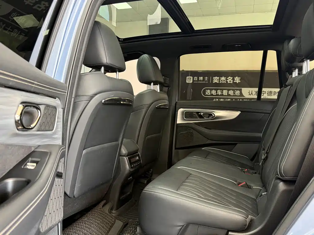 GAC Motor Trumpchi GS8 — миниатюра 11