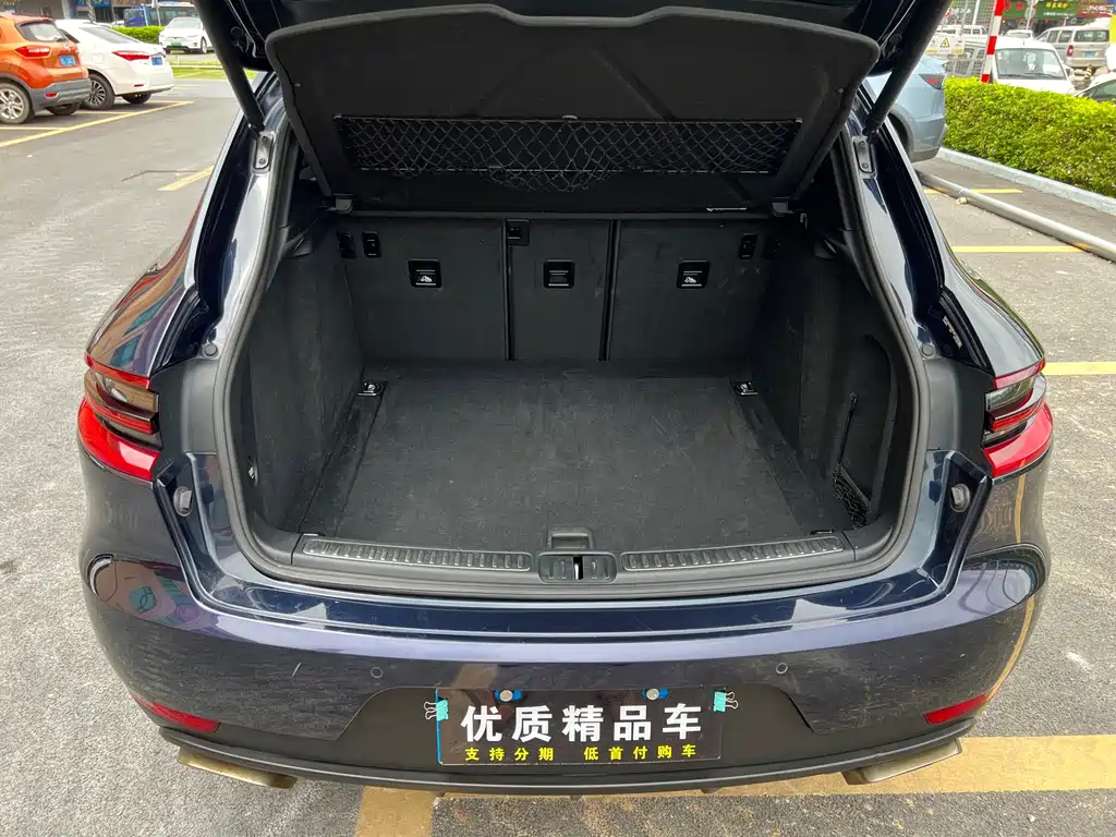 Porsche Macan — миниатюра 27