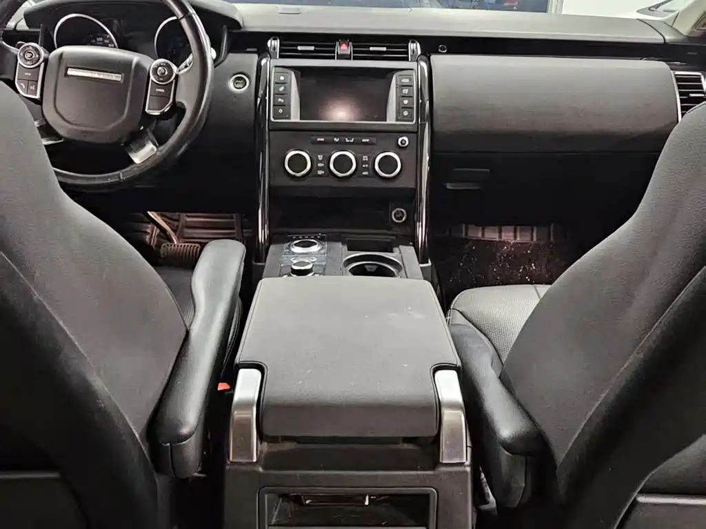 Land Rover Discovery — миниатюра 16