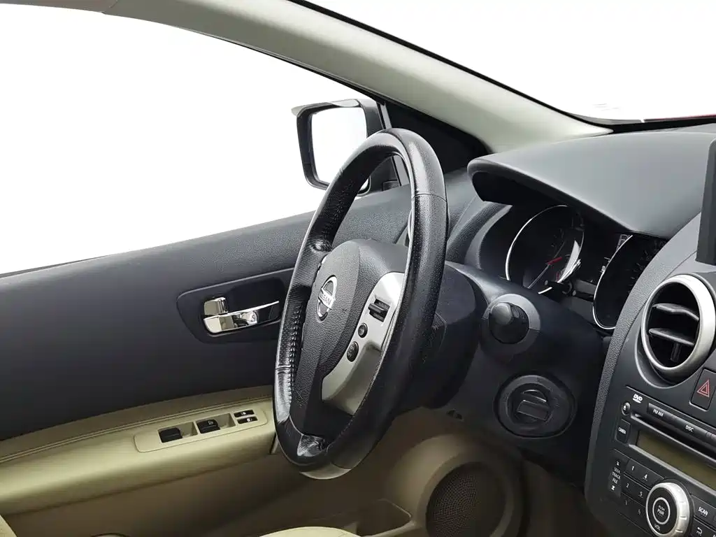 Nissan Qashqai — миниатюра 22