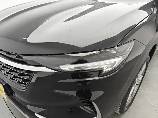 Buick Envision Plus — миниатюра 13