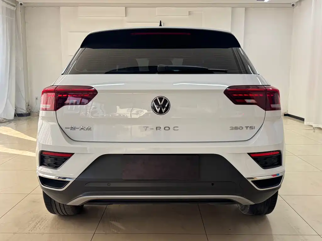 VOLKSWAGEN T ROC EXPLORING SONGS