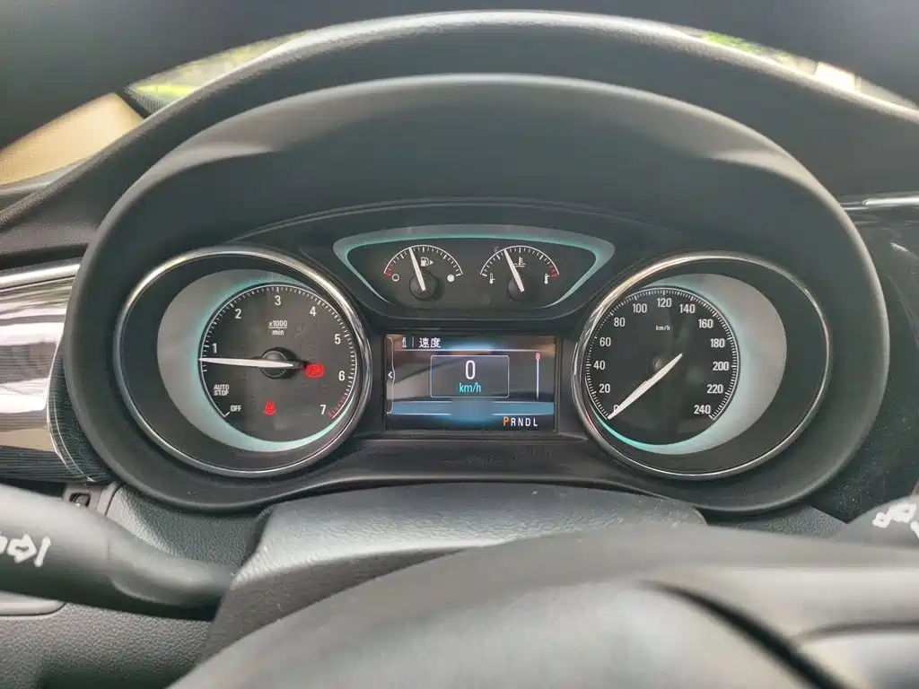 Buick Envision Plus — миниатюра 4