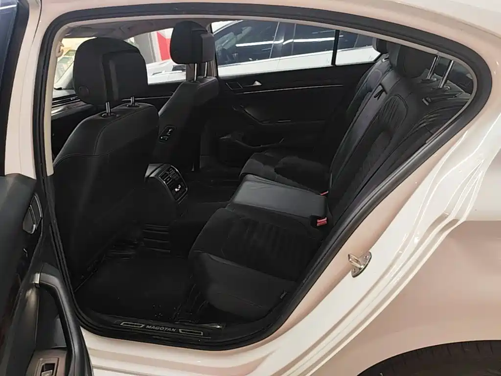 Volkswagen Magotan — миниатюра 17