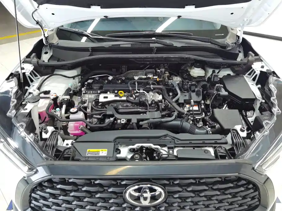 Toyota Corolla Cross — миниатюра 10