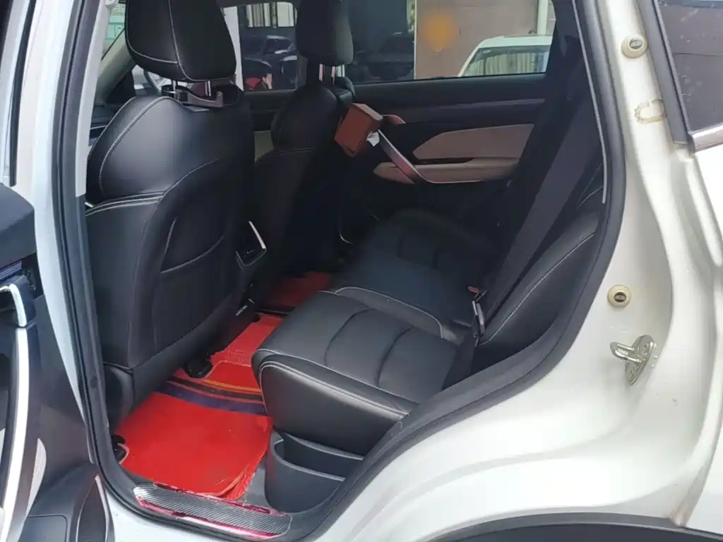 Geely Boyue — миниатюра 17