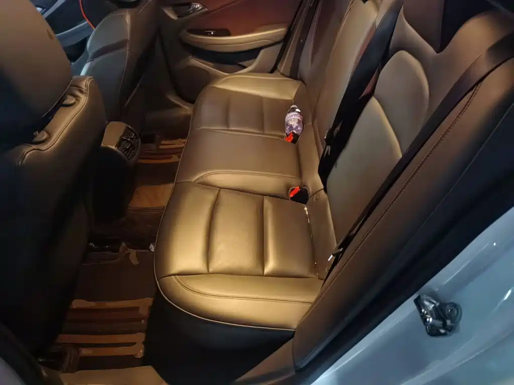Chevrolet Malibu — миниатюра 13