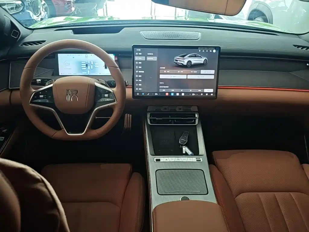 BYD Han L — миниатюра 10