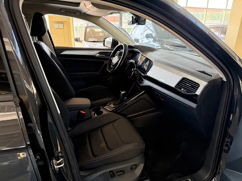 Volkswagen Tayron — миниатюра 4