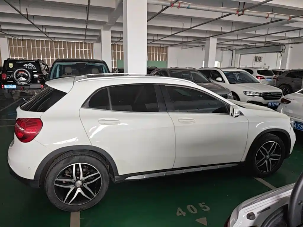 Mercedes-Benz GLA — миниатюра 26