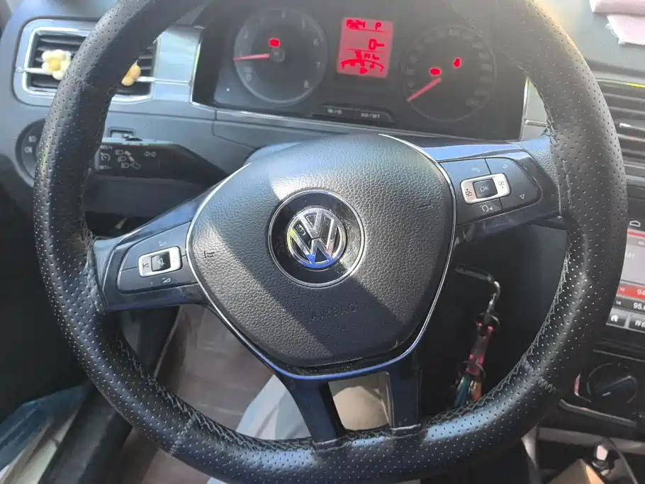 Volkswagen Santana — миниатюра 15