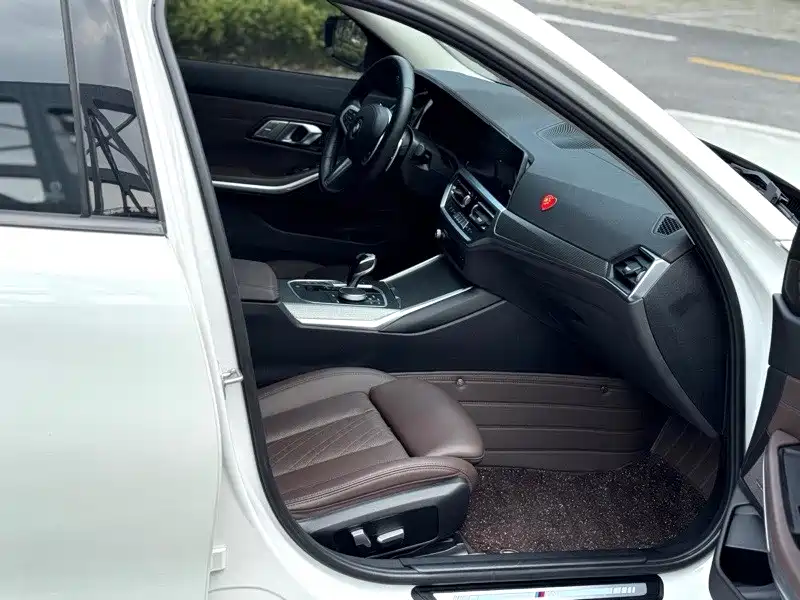 BMW 3 Series — миниатюра 9
