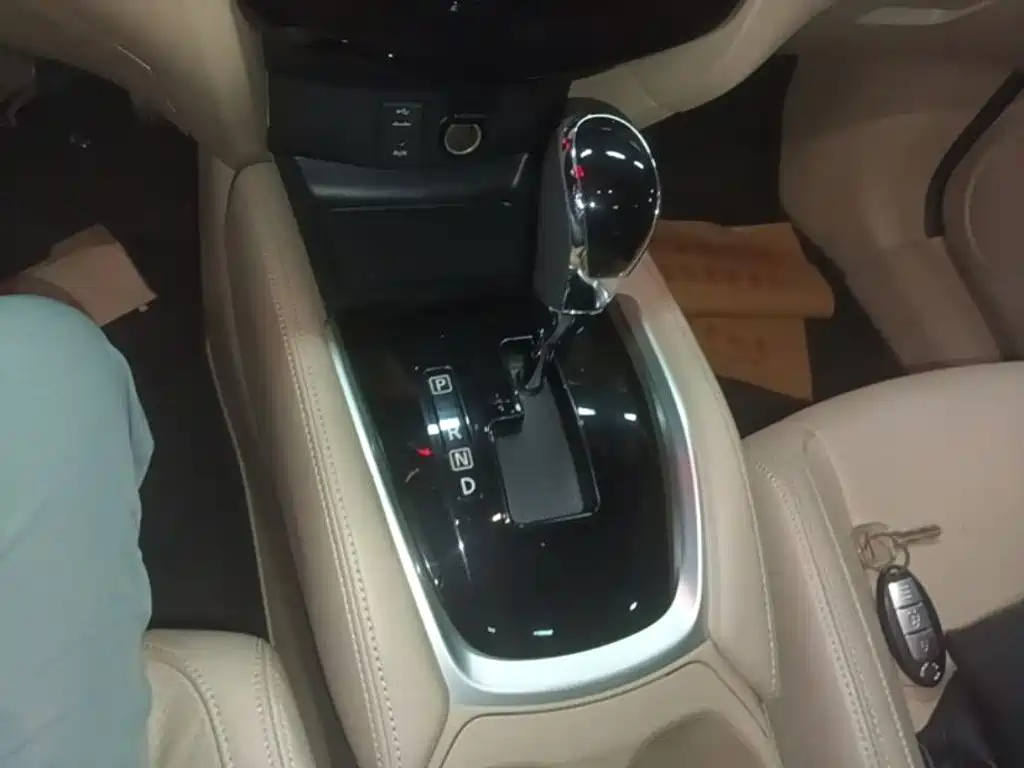 Nissan X-Trail — миниатюра 14