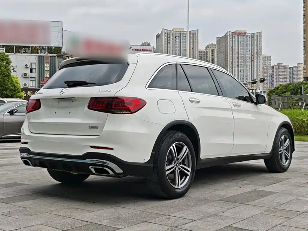 Mercedes-Benz GLC — миниатюра 12