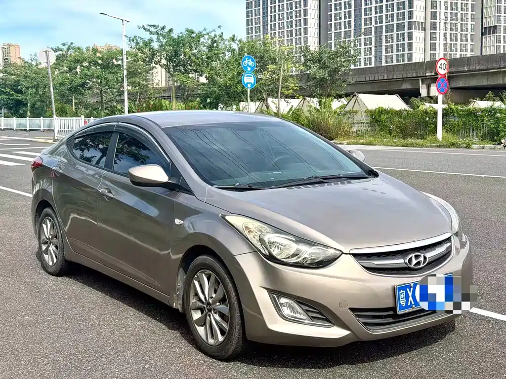 Hyundai Elantra Langdong — миниатюра 3