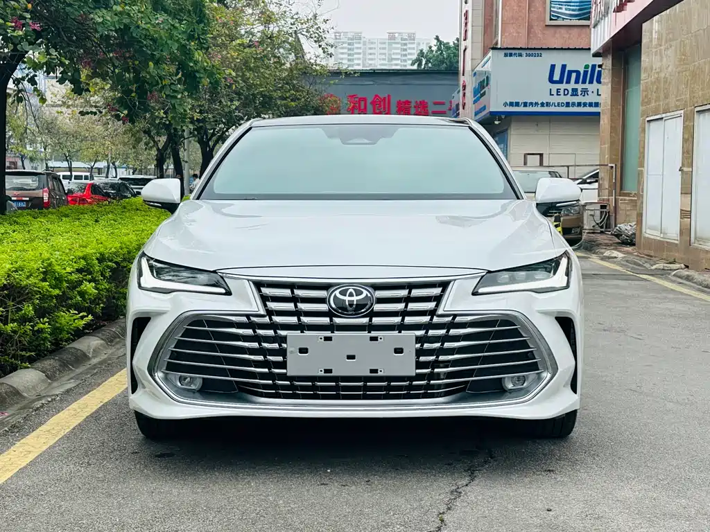 TOYOTA ASIAN DRAGON