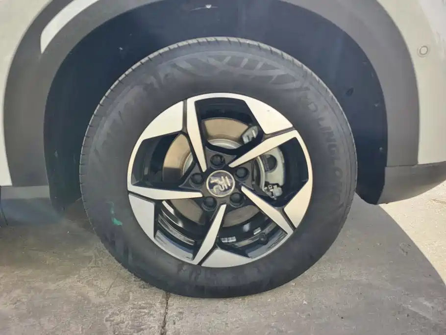 BYD Yuan UP — миниатюра 6