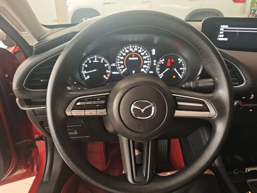 Mazda 3 Axela — миниатюра 11