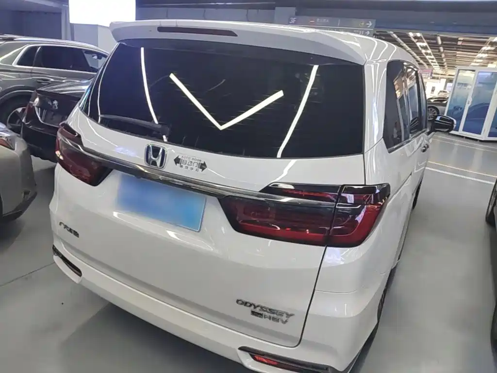 Honda Odyssey — миниатюра 7