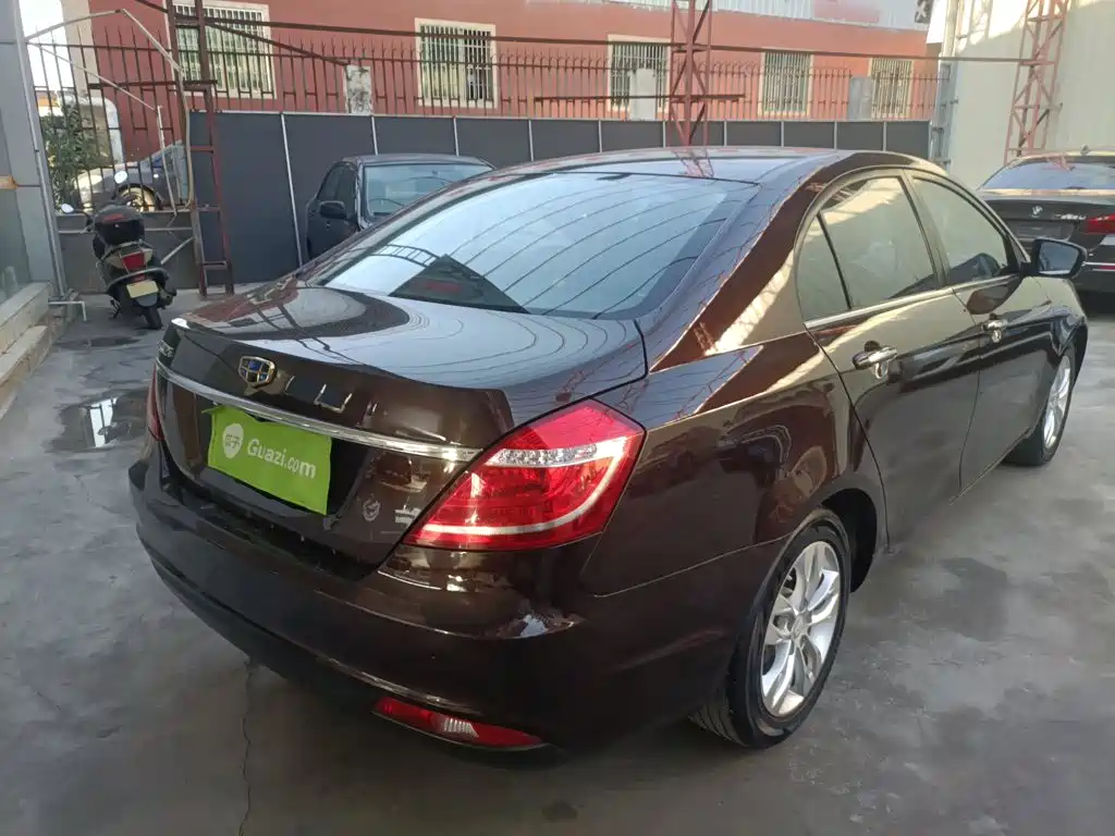 Geely Emgrand — миниатюра 7