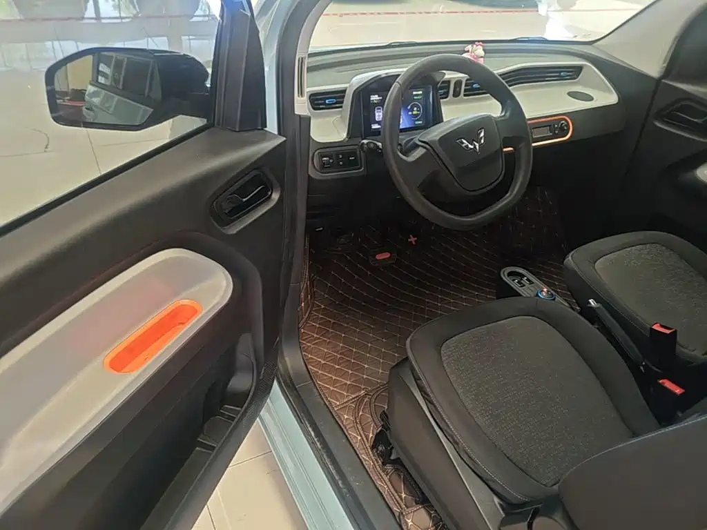 Wuling MINIEV — миниатюра 16