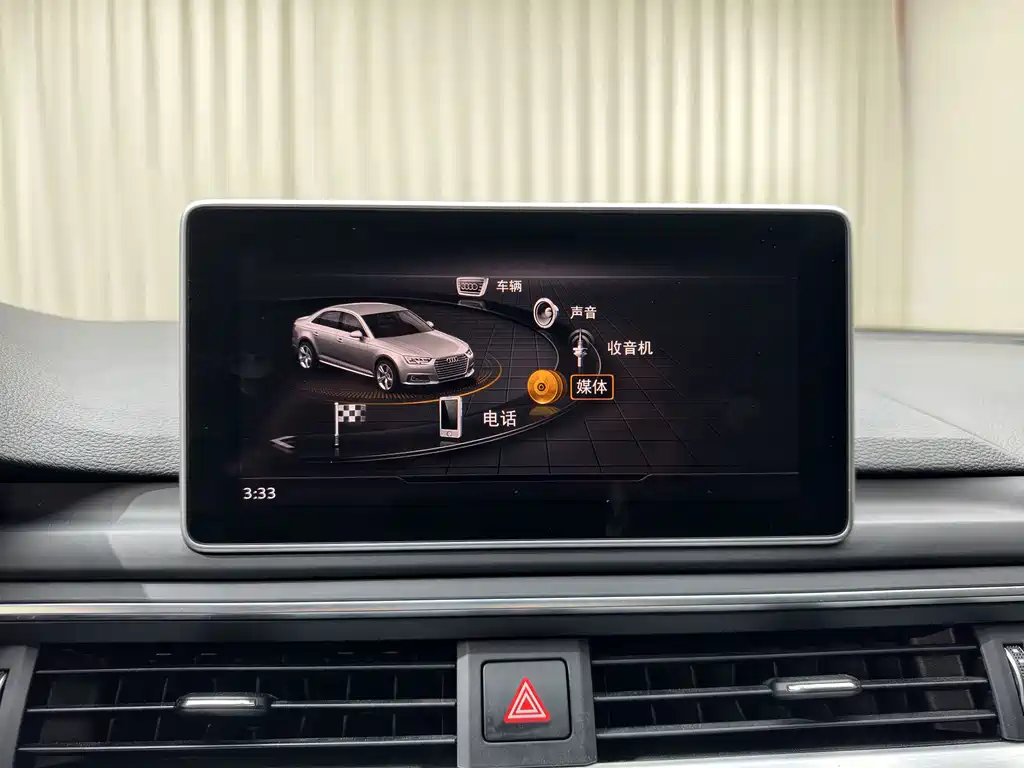 Audi A4L — миниатюра 22