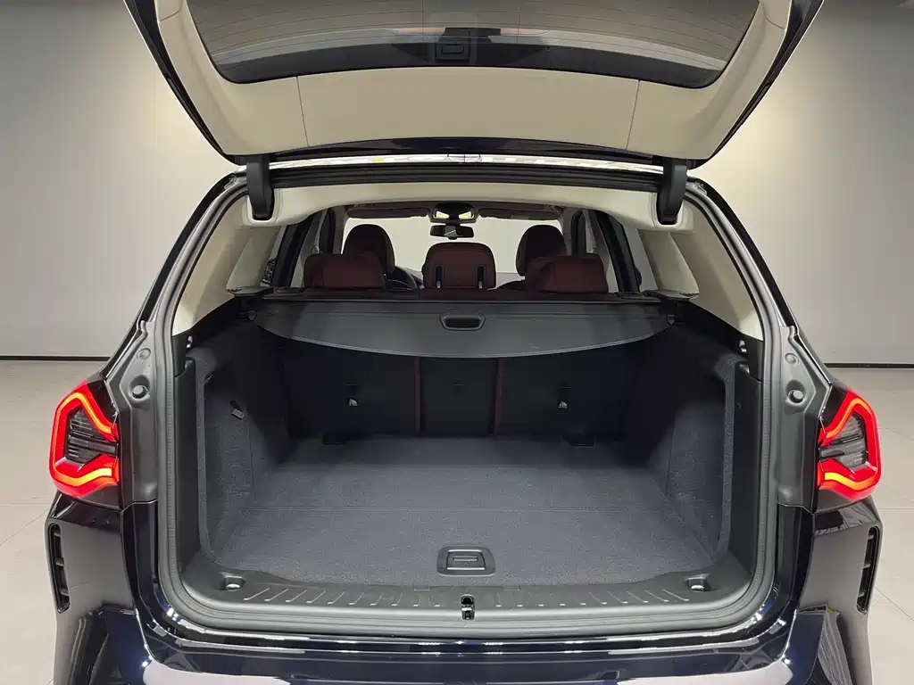 BMW X3 — миниатюра 12