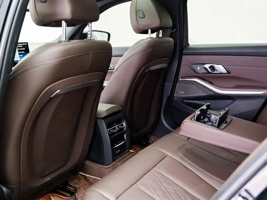 BMW 3 Series 3 2023 330i M Sport