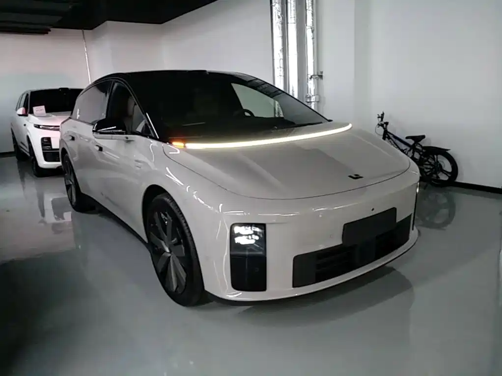 Li Auto Li i6 — миниатюра 4