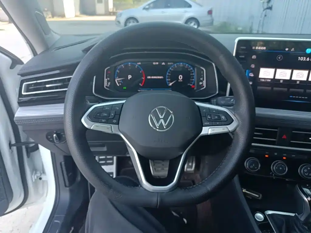 Volkswagen Sagitar — миниатюра 11