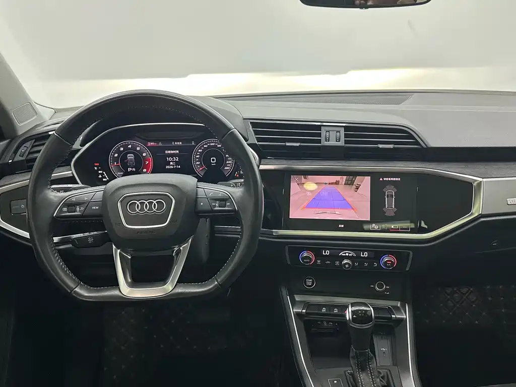 Audi Q3 — миниатюра 10