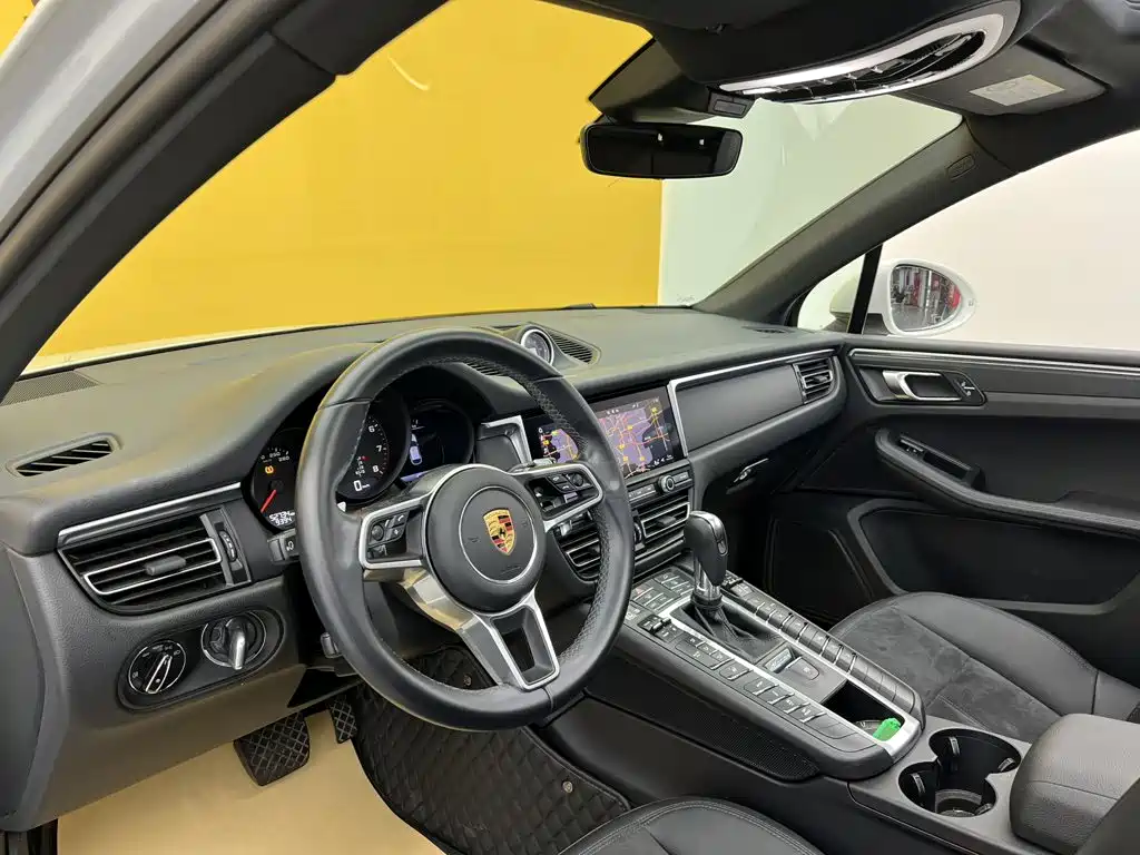 Porsche Macan — миниатюра 33