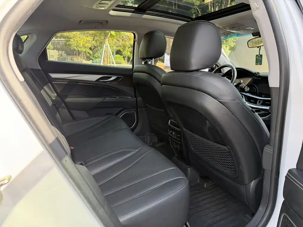 GEELY AUTOMOBILE BORUI