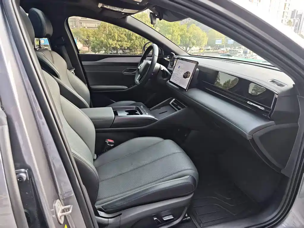 BYD Qin L — миниатюра 8