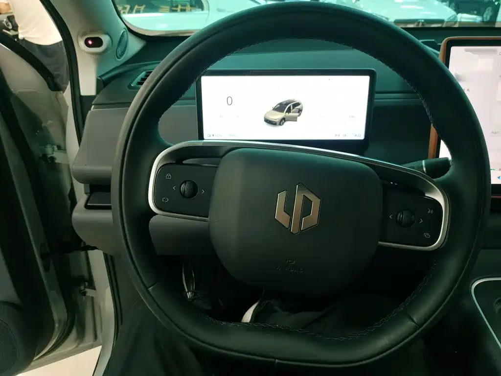 Leapmotor Leapmotor C10 — миниатюра 11