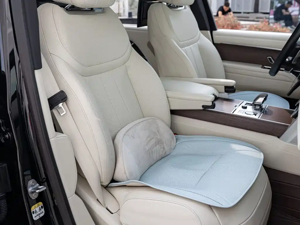 Land Rover Range Rover — миниатюра 19