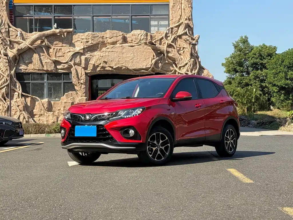 Soueast DX3