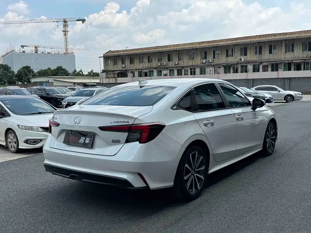 Honda Integra — миниатюра 9