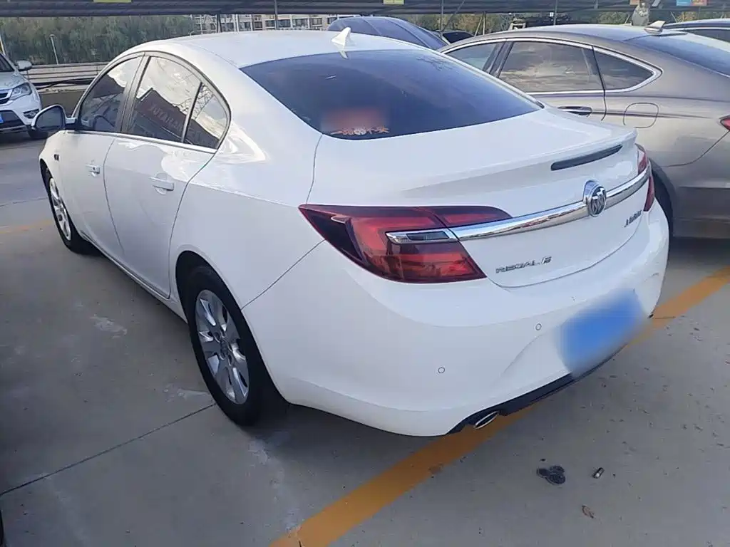 Buick Regal — миниатюра 5