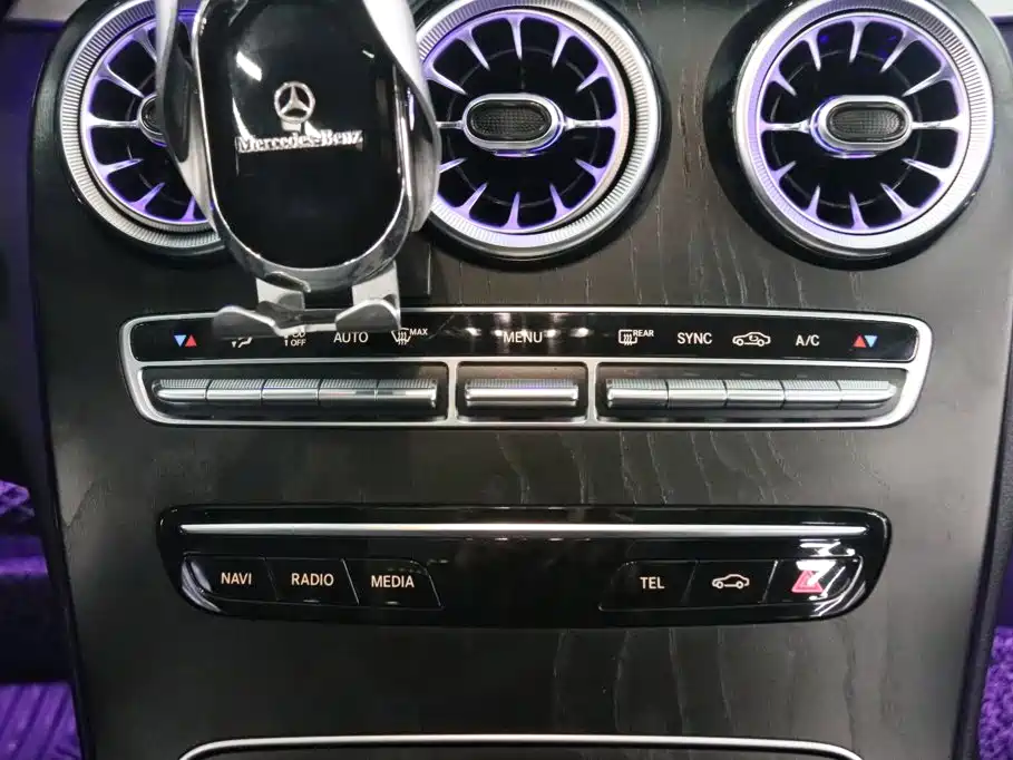 Mercedes-Benz C-Class — миниатюра 9